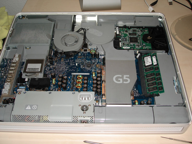 Operation am offenem Herzen: Apple iMac G5 1.8